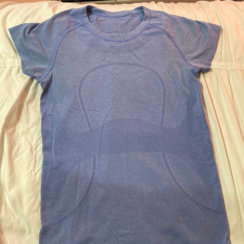 Lululemon run swiftly blue tshirt